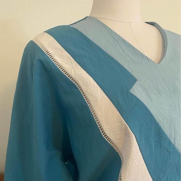 Vintage 1980s GW División of Graff Blue Lightening Windbreaker Pullover jacket - Picture 2 of 7